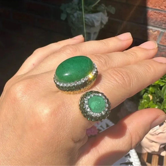 Anthropologie Jewelry - Elegant Green Onyx Crystal Sicily Ring